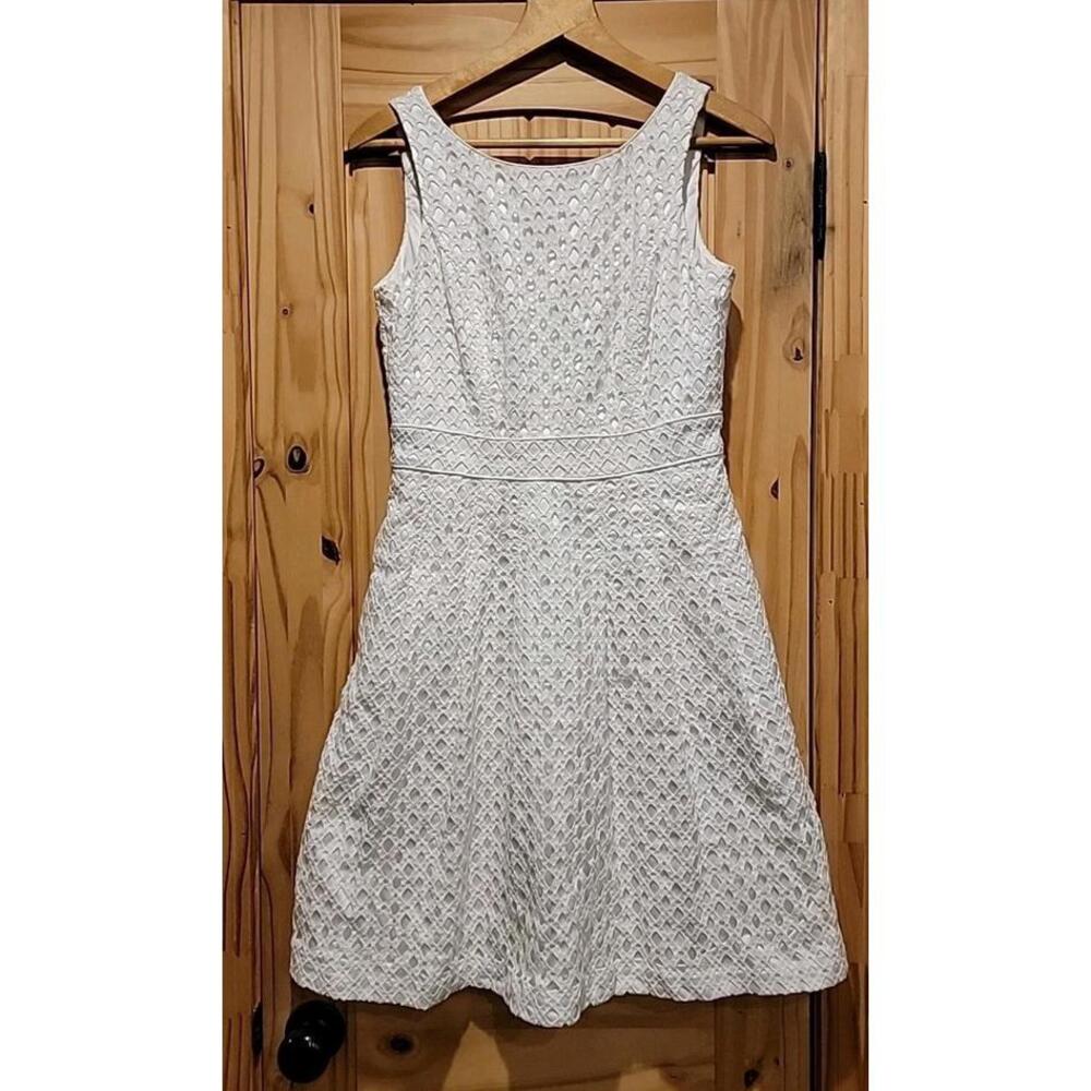 White House Black Market Dress White size 6 Crochet Eyelet Fit Flare Beach Coast
